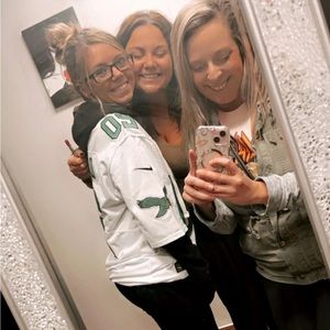 Meet your Posher, Beth